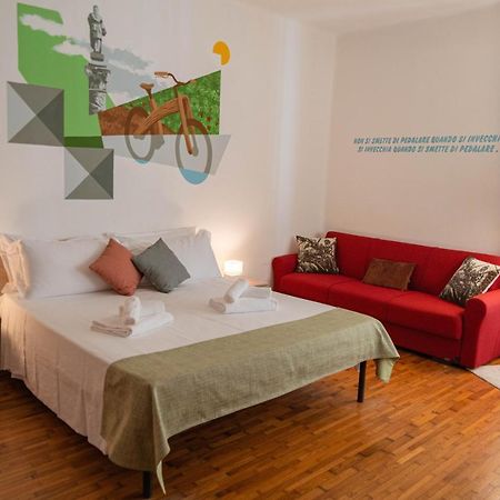 Bed & Bike Ferrara Bed & Breakfast Bagian luar foto