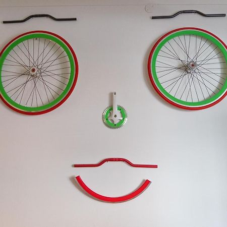 Bed & Bike Ferrara Bed & Breakfast Bagian luar foto