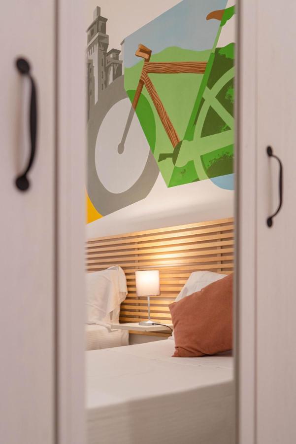 Bed & Bike Ferrara Bed & Breakfast Bagian luar foto