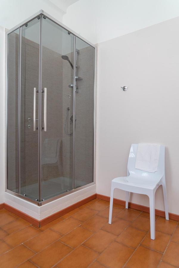 Bed & Bike Ferrara Bed & Breakfast Bagian luar foto